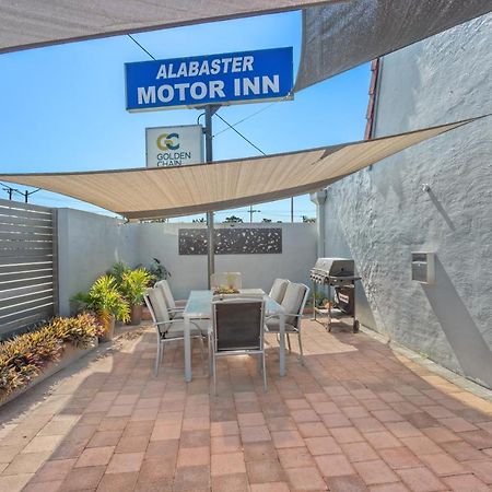 Alabaster Motor Inn Taree Exterior photo